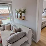 Апартаменты Haus-pole-poppenspaeler-i-whg-13 Bohl