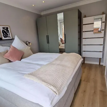 Apartamento Haus-pole-poppenspaeler-i-whg-13