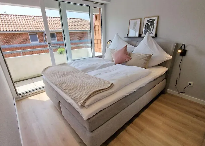 Apartamento Haus-pole-poppenspaeler-i-whg-13 *